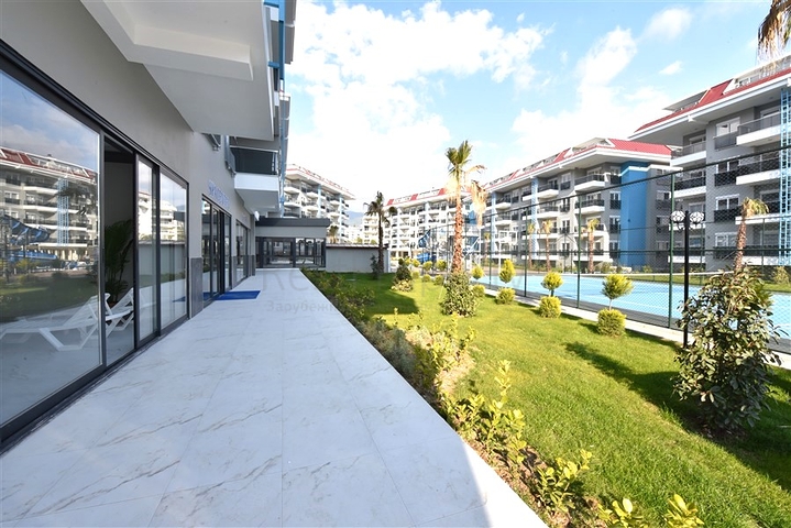 Penthouse 2+1 im Stadtteil Kestel, nur 350 m vom Meer entfernt 