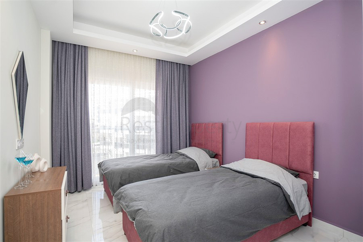 Penthouse 2+1 im Stadtteil Kestel, nur 350 m vom Meer entfernt 