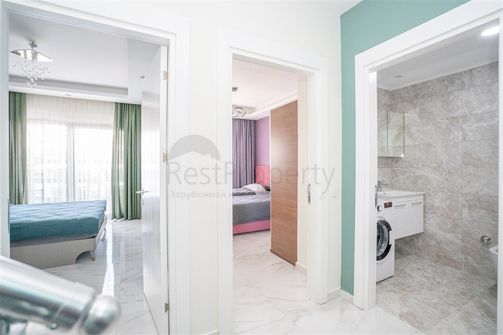 Penthouse 2+1 im Stadtteil Kestel, nur 350 m vom Meer entfernt 