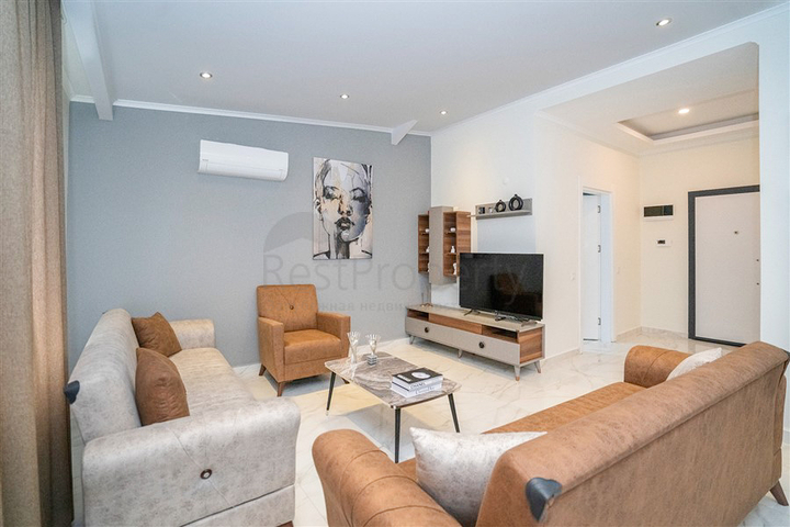 Penthouse 2+1 im Stadtteil Kestel, nur 350 m vom Meer entfernt 