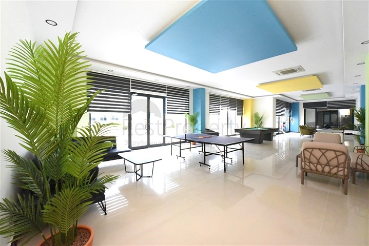 Penthouse 2+1 im Stadtteil Kestel, nur 350 m vom Meer entfernt 