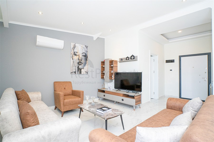 Penthouse 2+1 im Stadtteil Kestel, nur 350 m vom Meer entfernt 