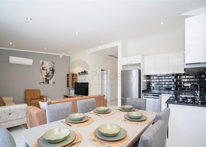 Penthouse 2+1 im Stadtteil Kestel, nur 350 m vom Meer entfernt 