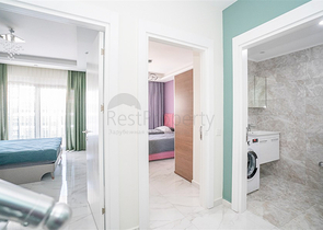 Penthouse 2+1 im Stadtteil Kestel, nur 350 m vom Meer entfernt 