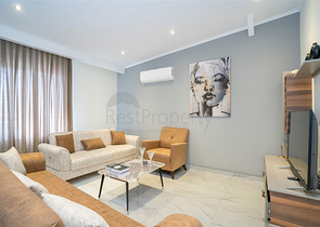 Penthouse 2+1 im Stadtteil Kestel, nur 350 m vom Meer entfernt 