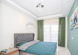 Penthouse 2+1 im Stadtteil Kestel, nur 350 m vom Meer entfernt 