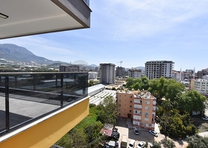 2+1 Wohnung mit Abstellraum in Mahmutlar