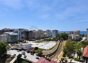 2+1 Wohnung mit Abstellraum in Mahmutlar