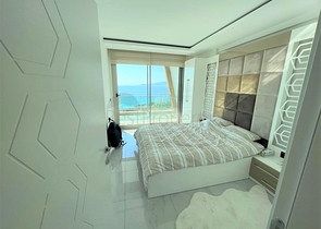 1+1 möblierte Wohnung mit wunderschönem Meerblick im Stadtteil Kargicak