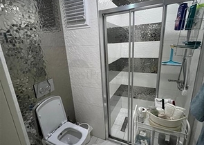 1+1 möblierte Wohnung mit wunderschönem Meerblick im Stadtteil Kargicak