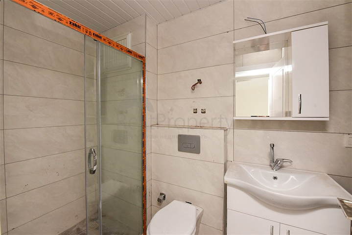 Wohnungen in einem neuen Komplex im Stadtteil Mahmutlar