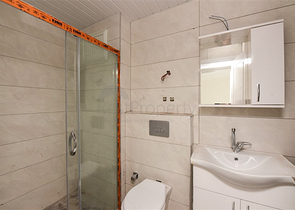 Wohnungen in einem neuen Komplex im Stadtteil Mahmutlar