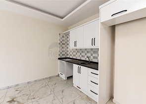 Wohnungen in einem neuen Komplex im Stadtteil Mahmutlar