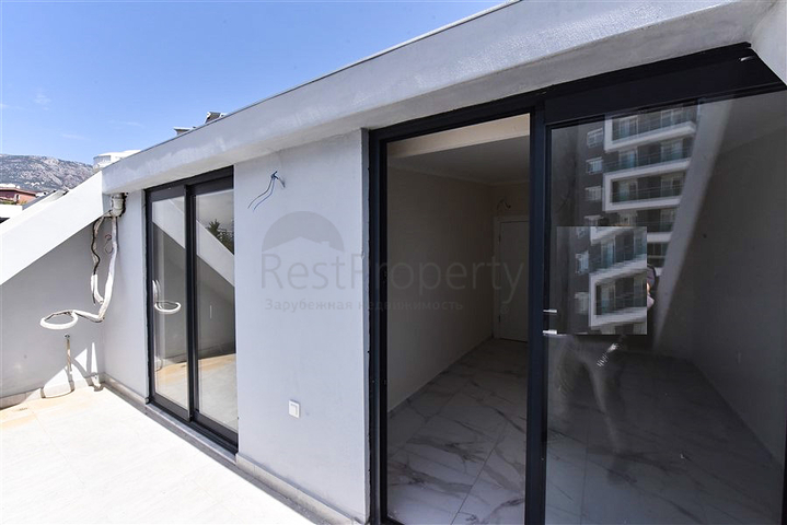 Penthouse mit 2+1 Grundriss im Stadtteil Mahmutlar