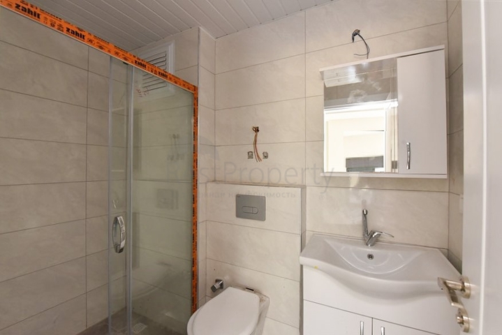 1+1 Wohnung in einem neuen Komplex ohne Infrastruktur im Stadtteil Mahmutlar