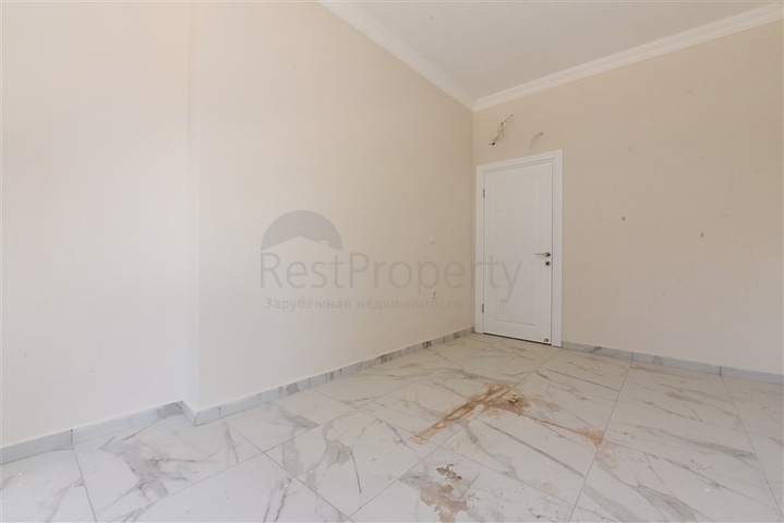 1+1 Wohnung in einem neuen Komplex ohne Infrastruktur im Stadtteil Mahmutlar