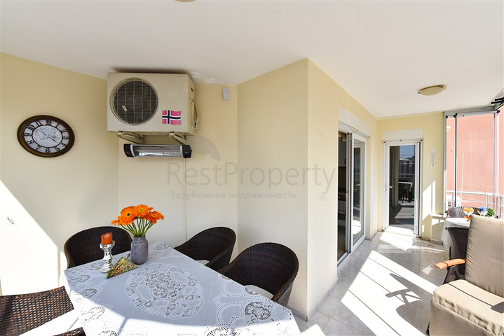 Große 2+1 Aussicht Wohnung mit Meerblick