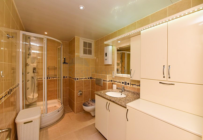 Große 2+1 Aussicht Wohnung mit Meerblick