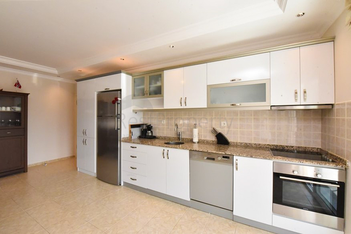 Große 2+1 Aussicht Wohnung mit Meerblick