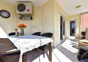 Große 2+1 Aussicht Wohnung mit Meerblick