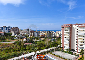Große 2+1 Aussicht Wohnung mit Meerblick