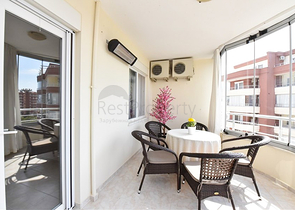 Große 2+1 Aussicht Wohnung mit Meerblick