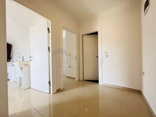 Geräumiges 2+1 Penthouse im Zentrum von Alanya