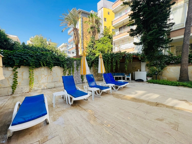 Geräumiges 2+1 Penthouse im Zentrum von Alanya