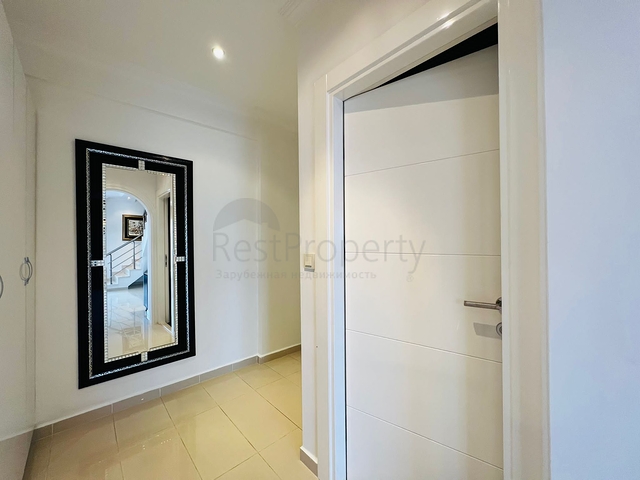 Geräumiges 2+1 Penthouse im Zentrum von Alanya