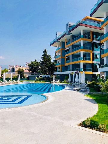 Luxus-Penthouse mit Blick auf das Meer und die Festung vom Eigentümer 