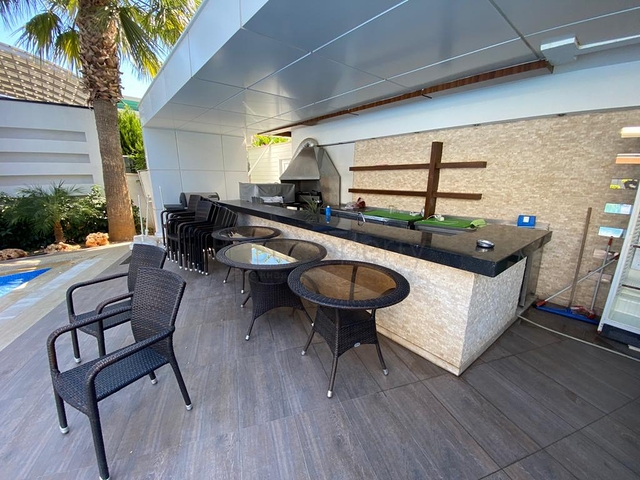 Geräumige 2+1-Wohnung im Stadtteil Oba