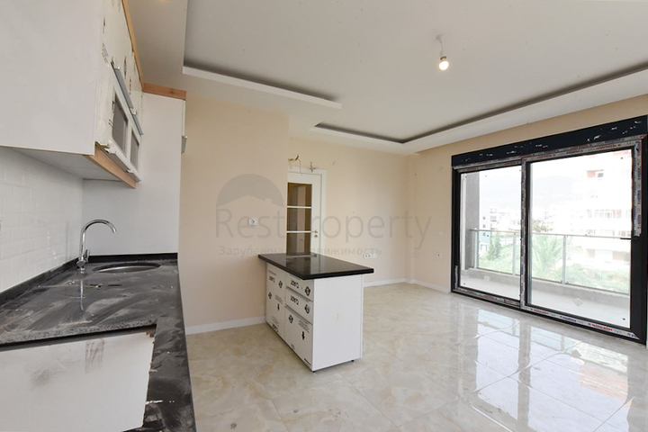 1+1 Wohnung in einem attraktiven Komplex im Stadtteil Tosmur 