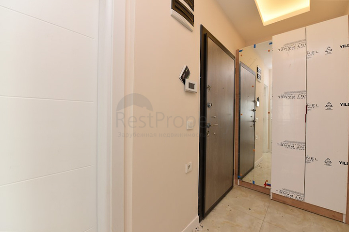 1+1 Wohnung in einem attraktiven Komplex im Stadtteil Tosmur 