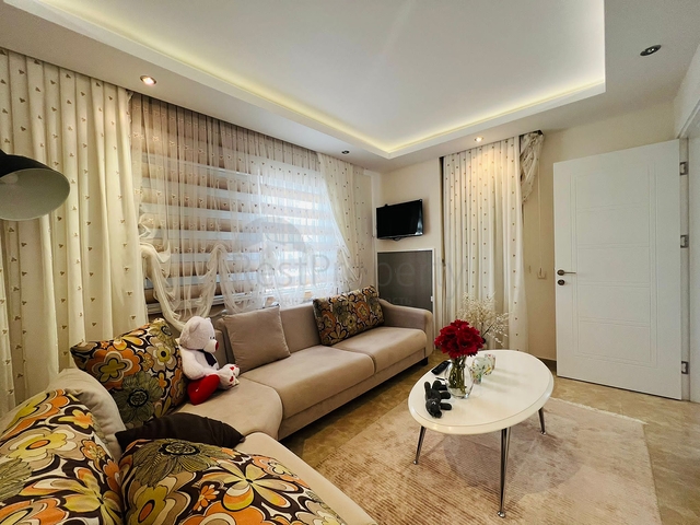 3+1 Luxuswohnung im Zentrum von Alanya