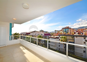 3+1 Gartenduplex in Kestel