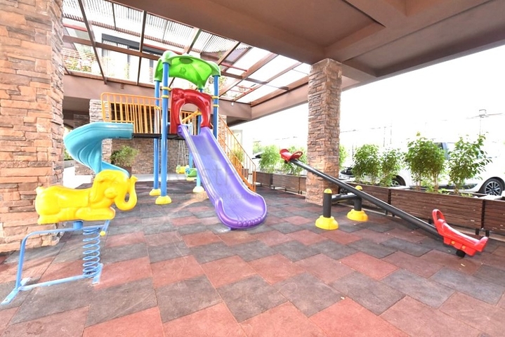 Gemütliche Apartments in einem neuen Komplex in beiden