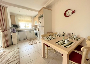 Gemütliche Dreizimmerwohnung in Dschikkilli