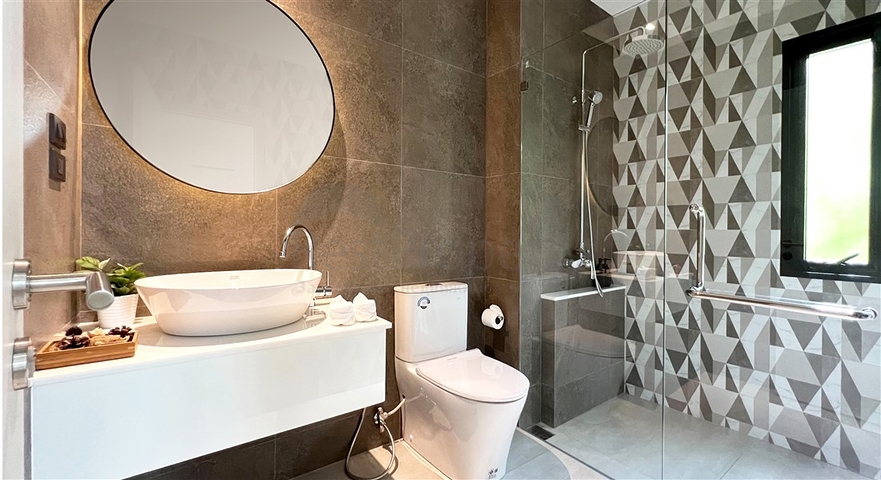 Neues Investitionsprojekt von einem zuverlässigen Entwickler am Strand von Nayang