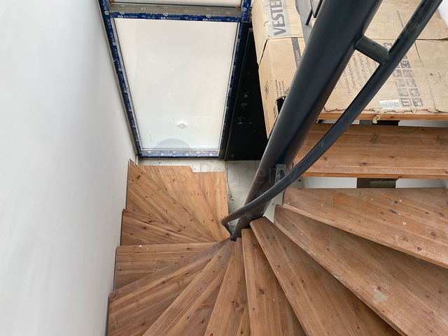 Einzigartige Residenz vom Eigentümer mit Meerblick, umgeben von Wald