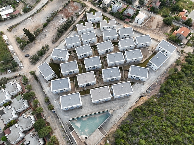 Einzigartige Residenz vom Eigentümer mit Meerblick, umgeben von Wald
