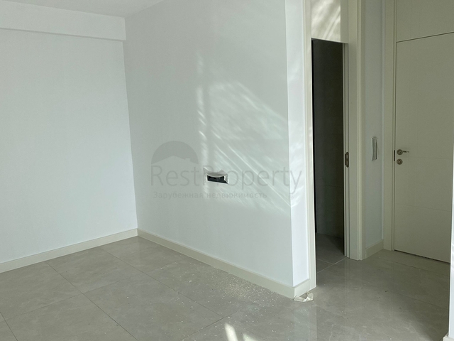 Einzigartige Residenz vom Eigentümer mit Meerblick, umgeben von Wald