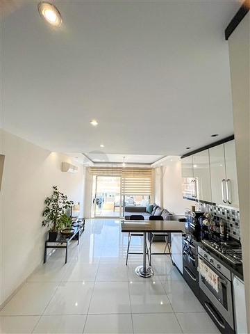 Geräumiges 1+1 Apartment von 70 m2