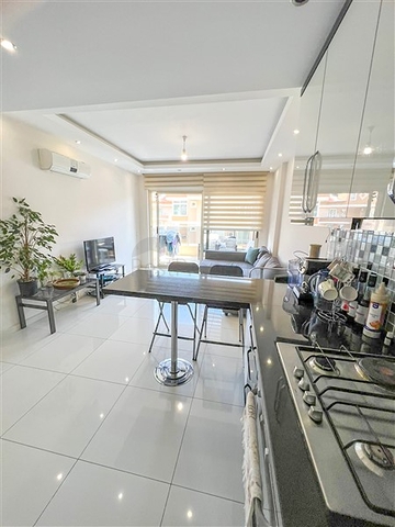 Geräumiges 1+1 Apartment von 70 m2