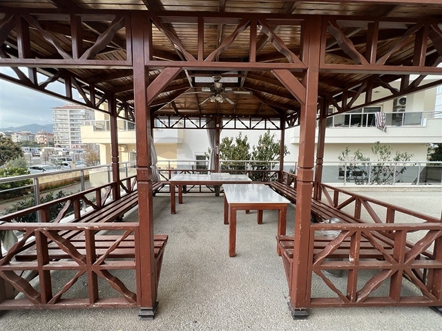 Geräumiges 1+1 Apartment von 70 m2