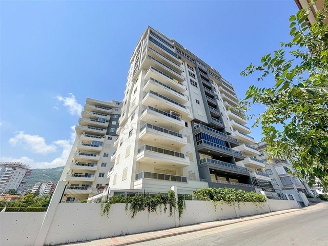 Geräumiges 1+1 Apartment von 70 m2