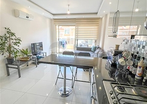 Geräumiges 1+1 Apartment von 70 m2