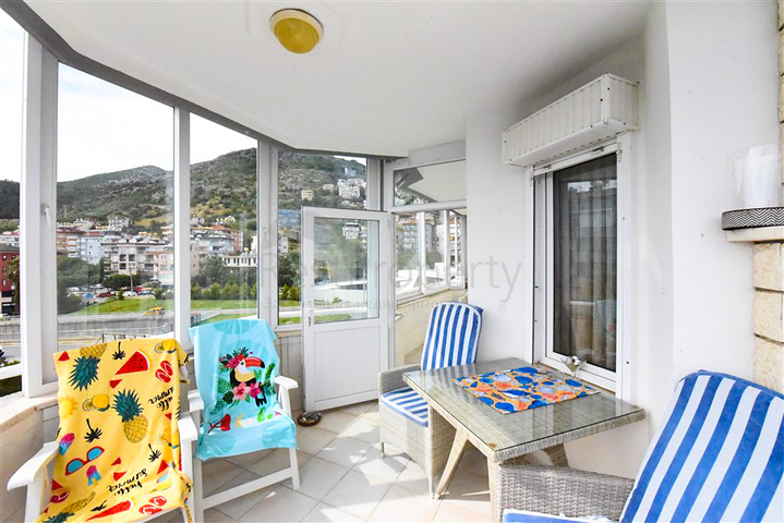 Die 2+1-Wohnung wird im Zentrum von Alanya vermietet