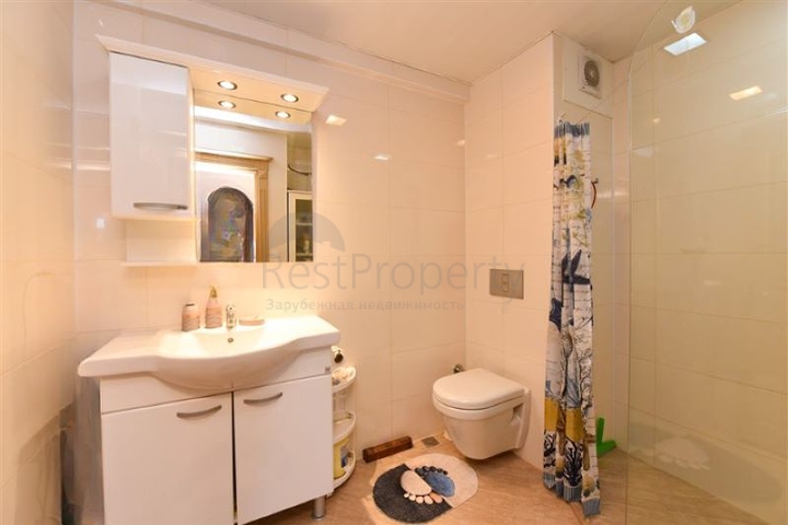 Die 2+1-Wohnung wird im Zentrum von Alanya vermietet