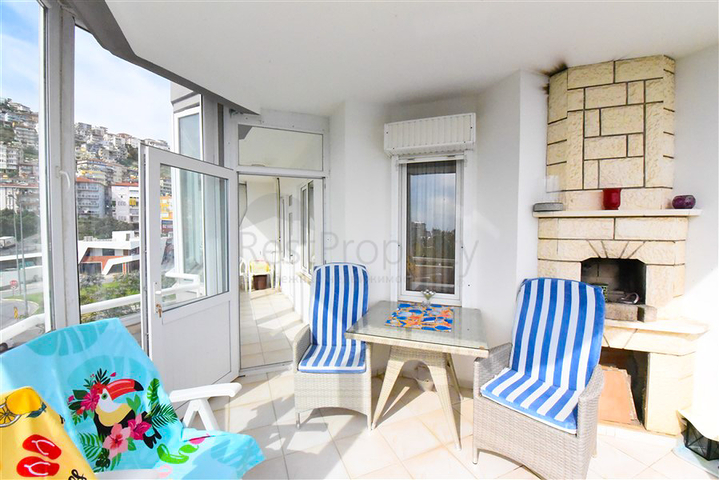 Die 2+1-Wohnung wird im Zentrum von Alanya vermietet