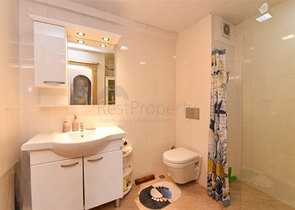 Die 2+1-Wohnung wird im Zentrum von Alanya vermietet